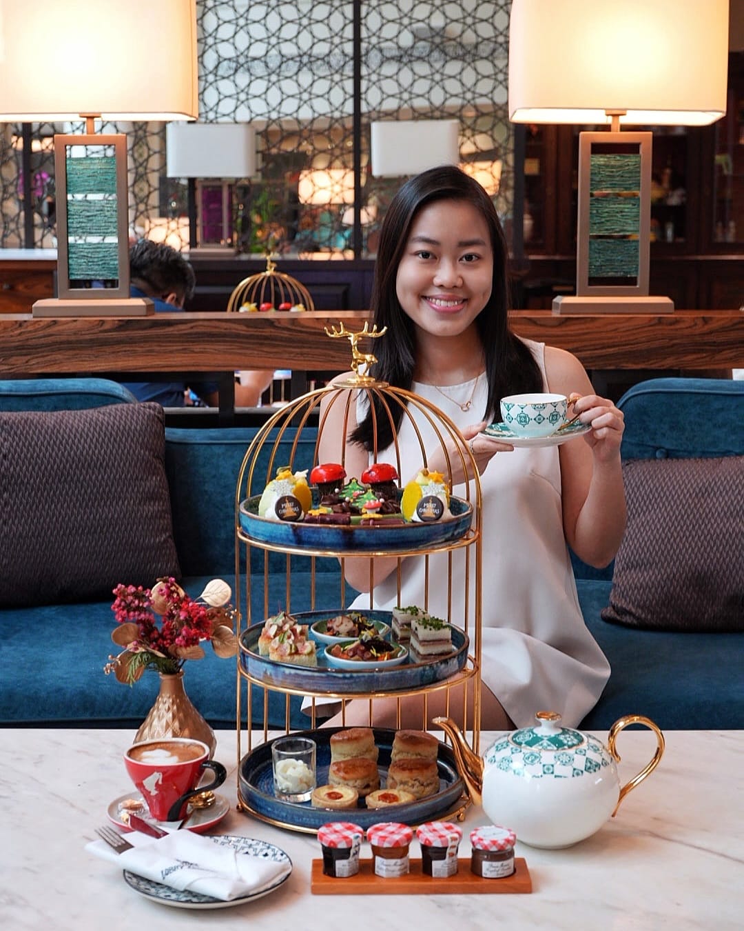 The Lobby Lounge at Intercontinental Singapore Afternoon Tea