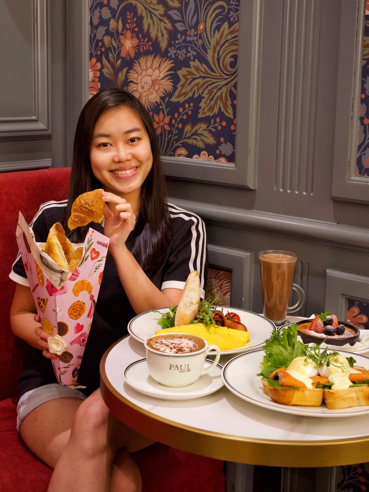 PAUL Singapore — Mother's Day Pastries and Gifts