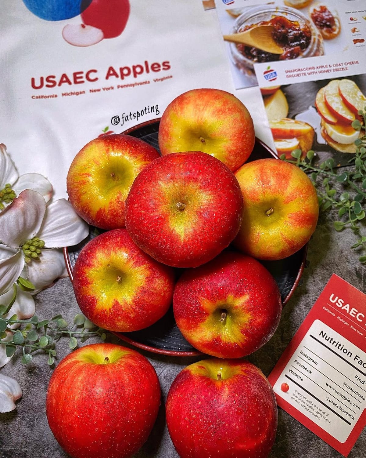 USApple SEA — SnapDragon Apples in Season