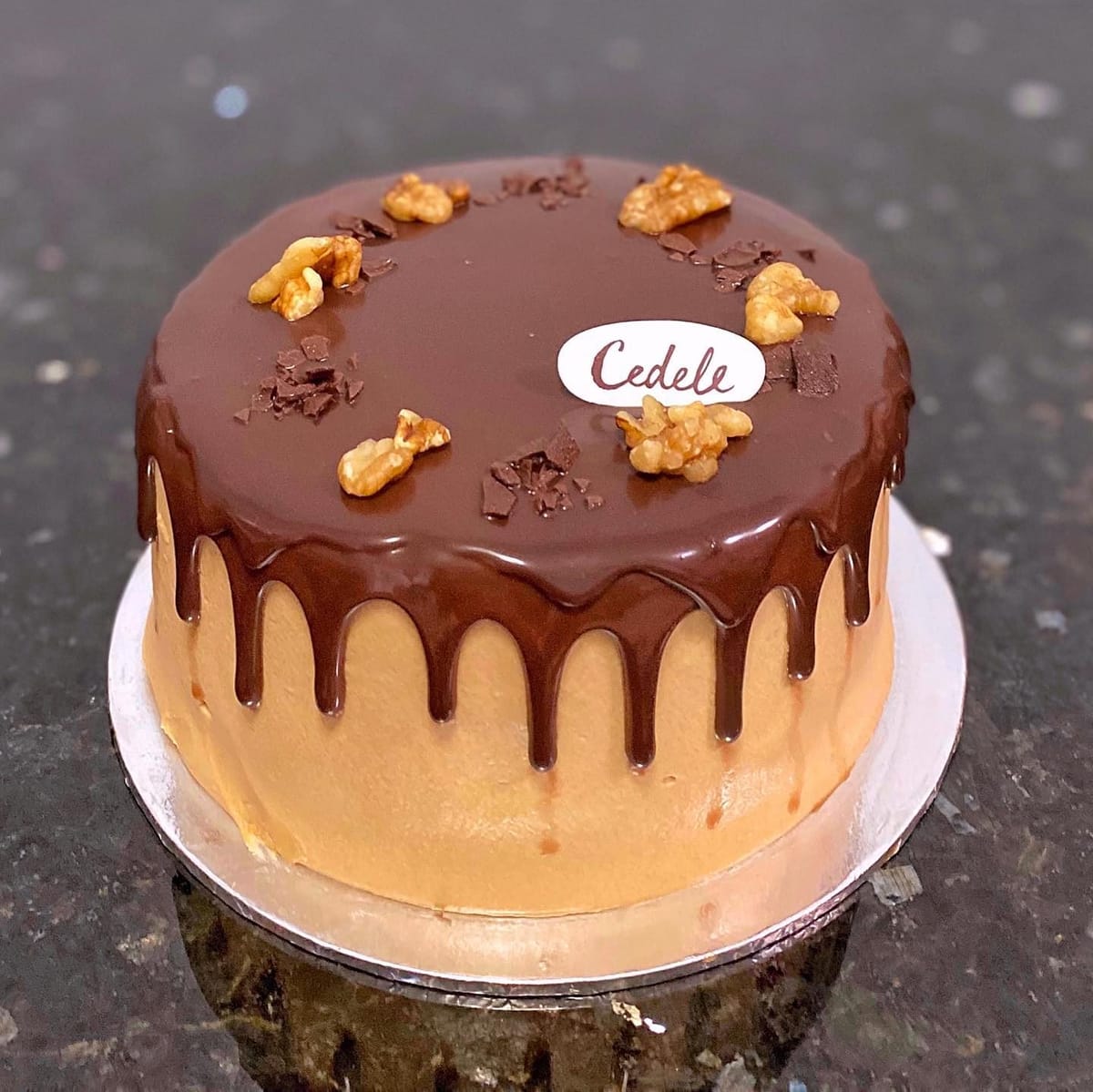 Chocolate Banoffee Cake 🍌