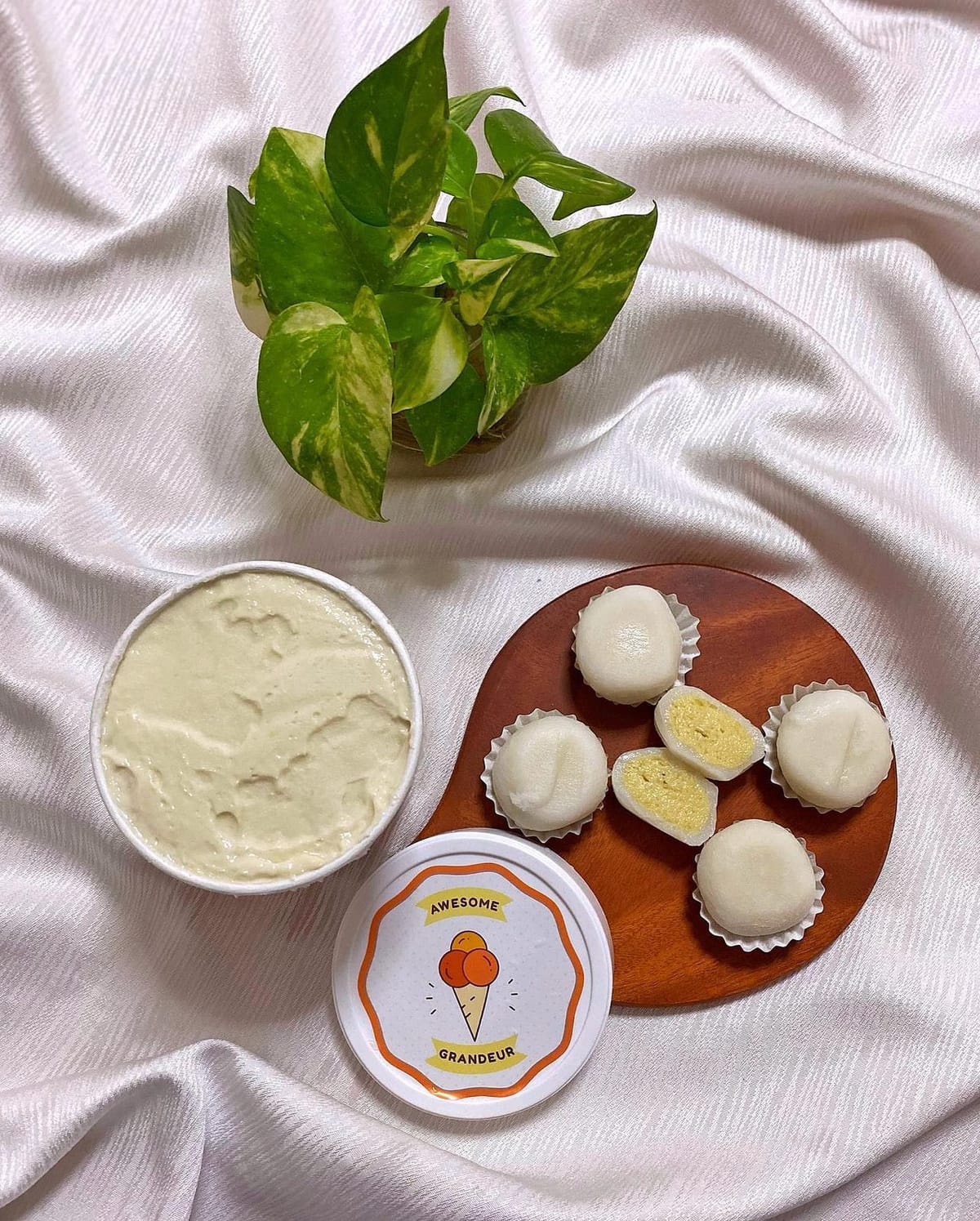 Awesomegrandeur — Durian Gelato & Mochi Giveaway
