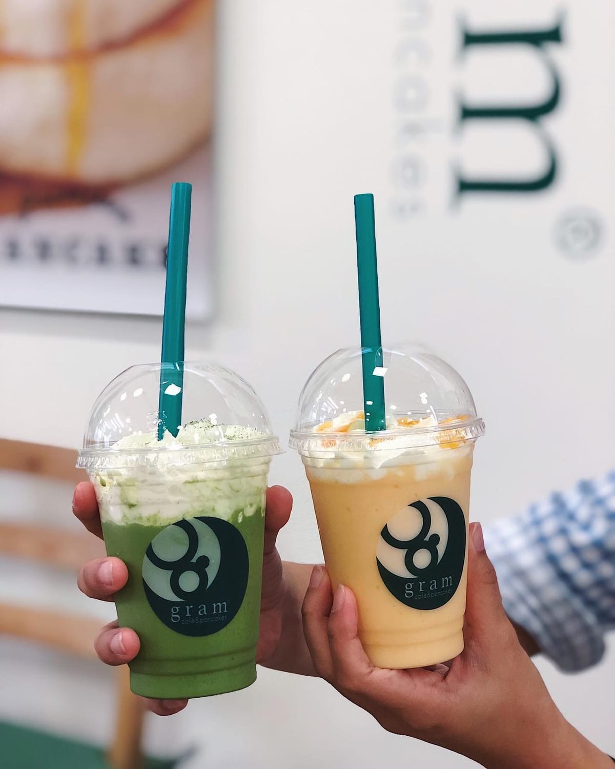 Matcha & Peach Smoothies