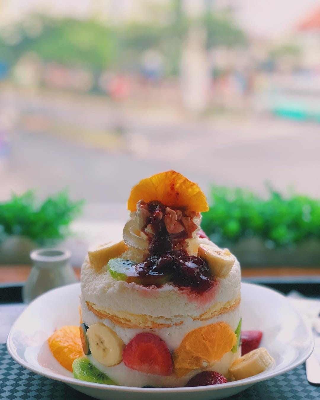 Fruit Cake Bingsu 🍎🍓🥝🍌🍊🍨
