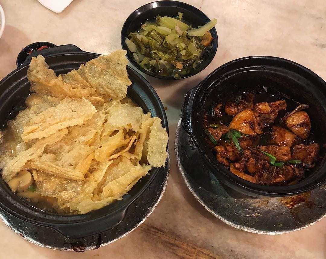 The bak kut teh soup is quite refreshing and the soup don’t taste like heavily added MSG