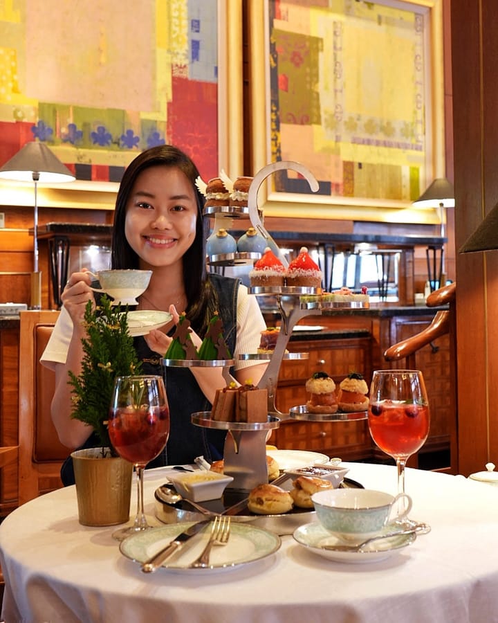 Lobby Lounge at Conrad Centennial Afternoon Tea