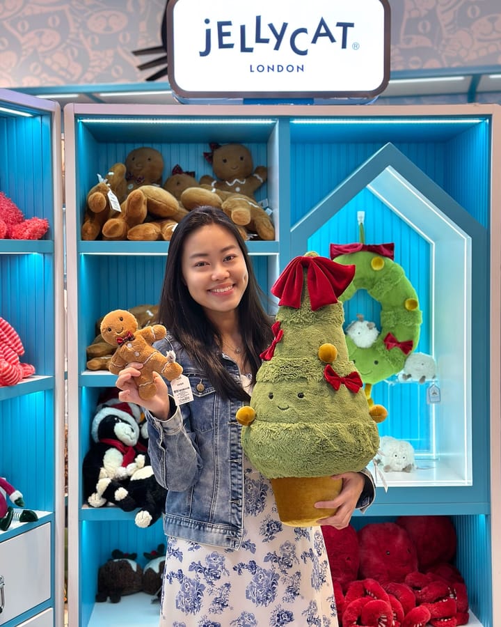 Shanghai Kerry Centre — Festive Jellycat Christmas
