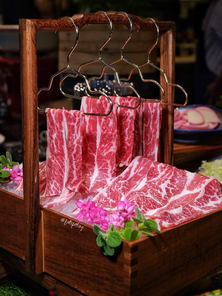 Lime Restaurant Buffet at Parkroyal on Pickering