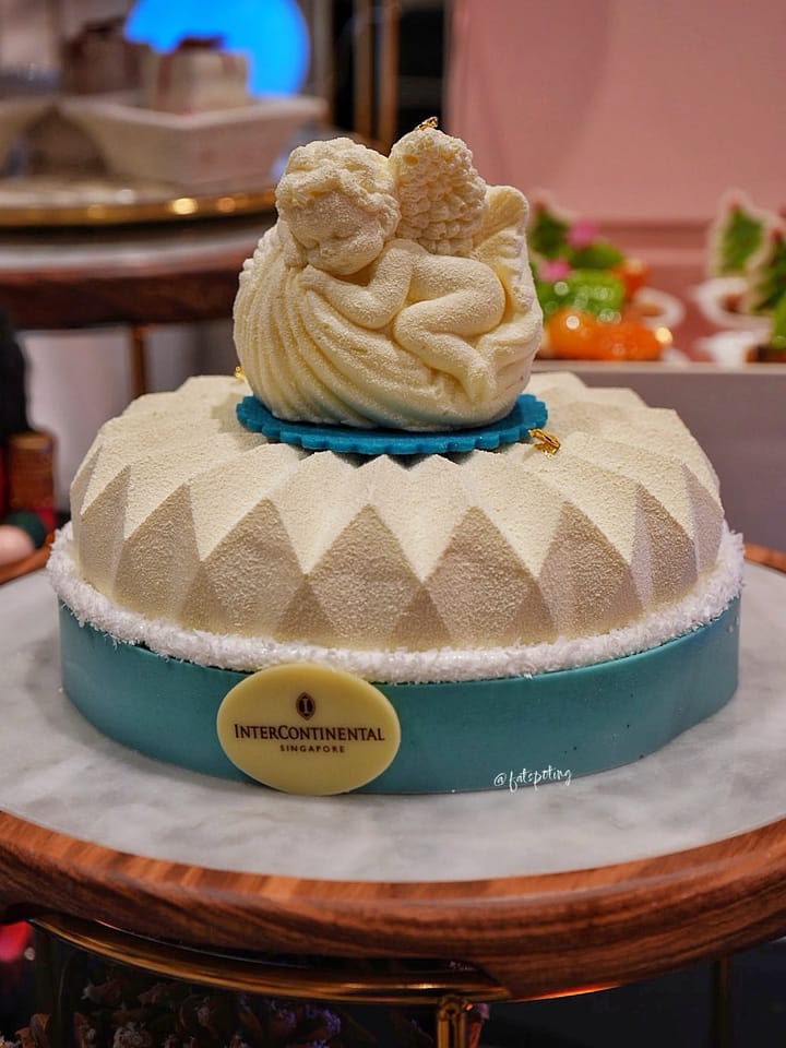 IHG Hotels Festive Yule Logs & Christmas Confections 2025