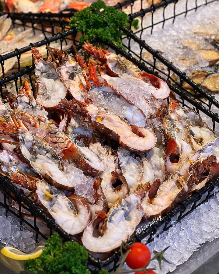 Atrium Resturant, Holiday Inn Singapore Atrium