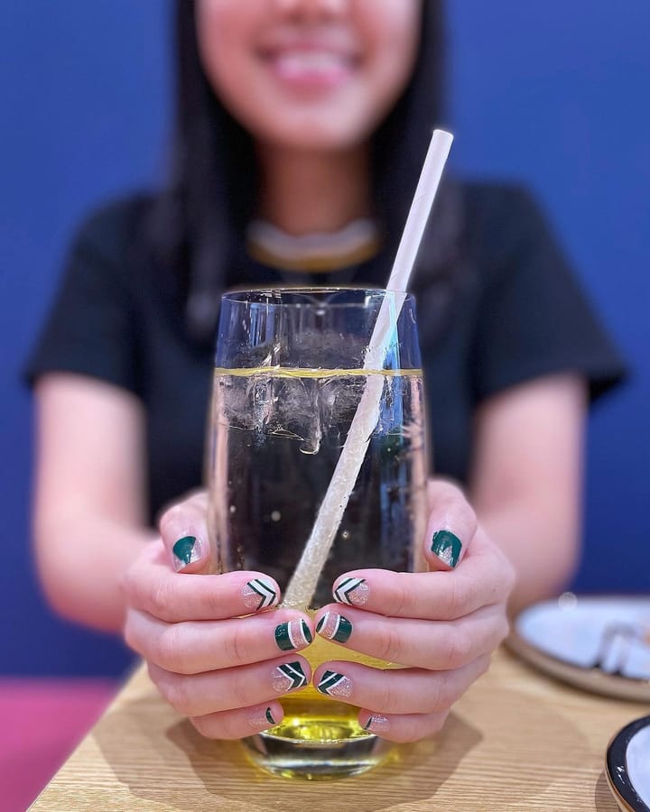 Nailtalie — Self-Adhesive Manicure Appliques