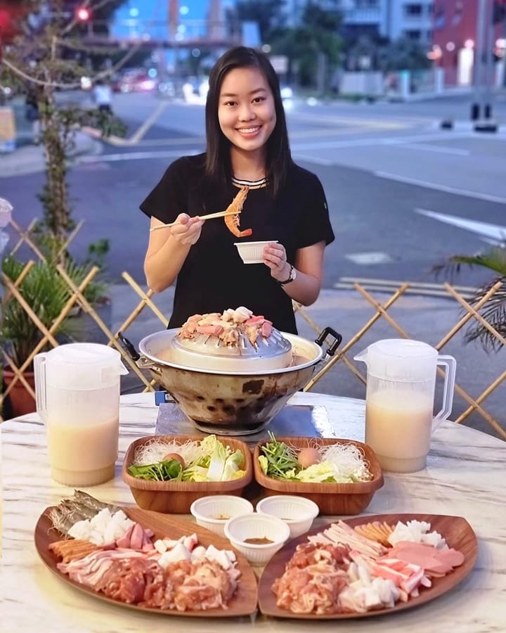 Yak Kin Mookata — Signature Charcoal Mookata in Geylang