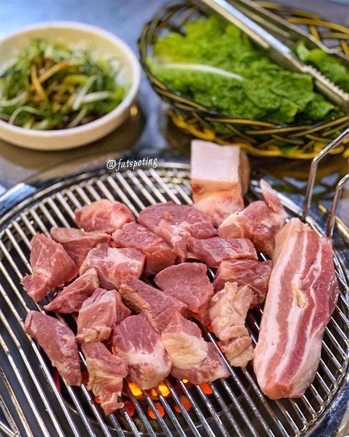 Donsadon Jeju — G-Dragon's Favourite Black Pork BBQ
