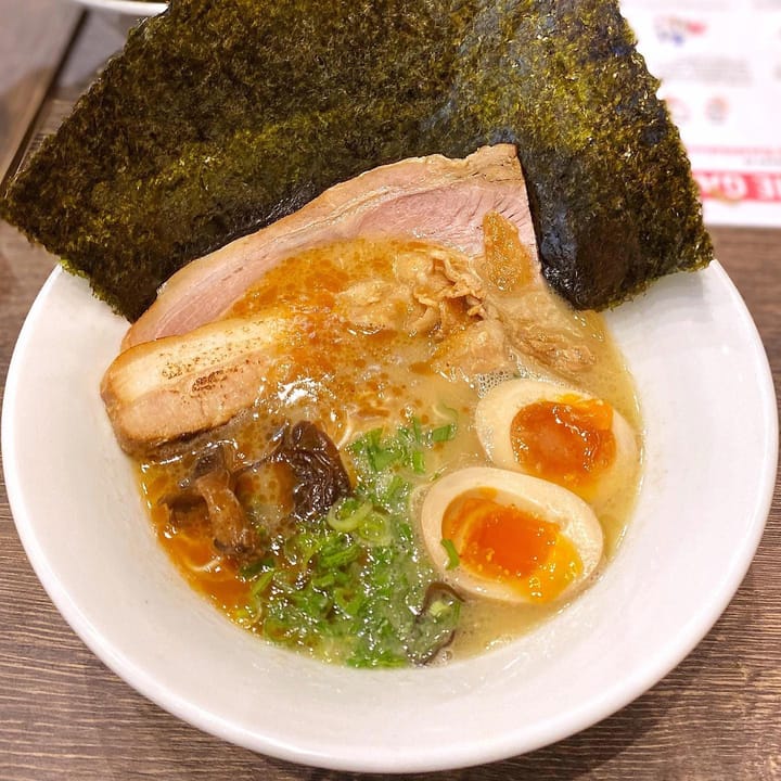 Ramen Hitoyoshi — Garlic Tonkotsu and Kinoko Butter Yaki