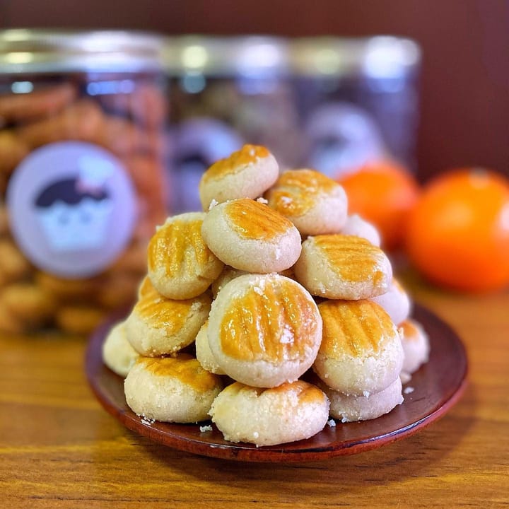 Kitti Bakes — Salted Egg Cookies Giveaway for CNY 2021