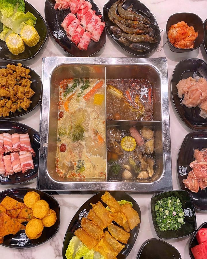GoroGoro — Korean Steamboat Buffet at The Centrepoint