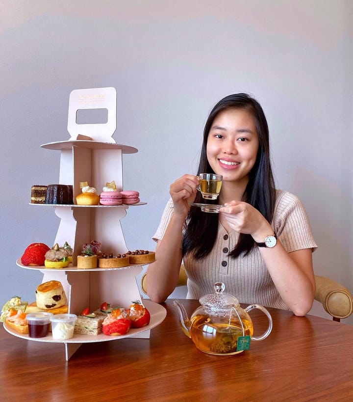 The Fullerton Hotel Singapore — Afternoon Tea