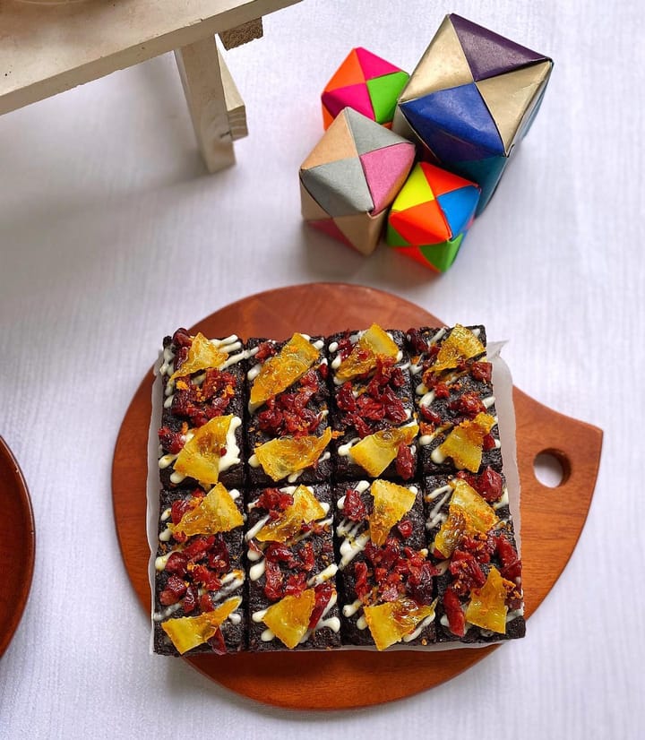 Reminiscent Cookies — Pizza Butter Cookies & Brownies