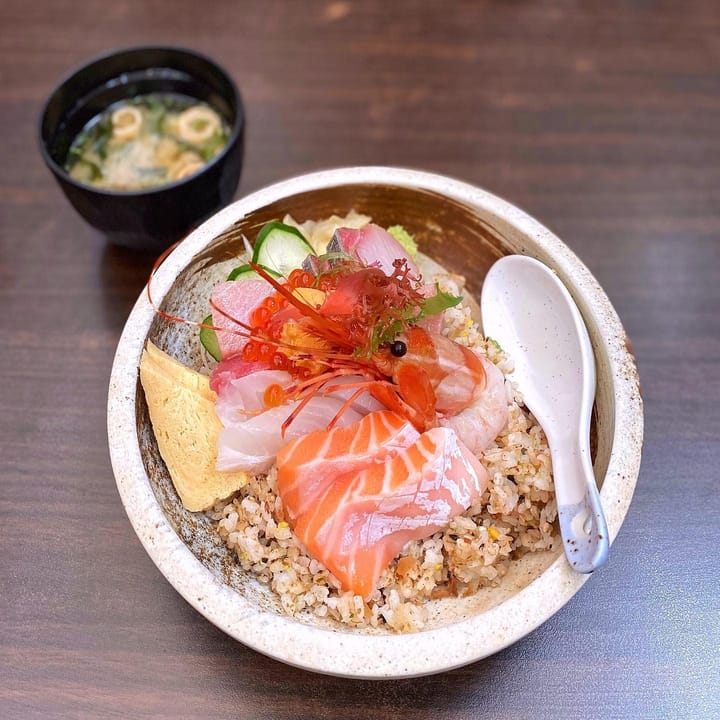 Premium Chirashi — Japanese Sashimi Rice Bowl