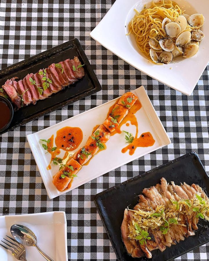 Bistro Aseana — Fusion Dining at Merlion Park