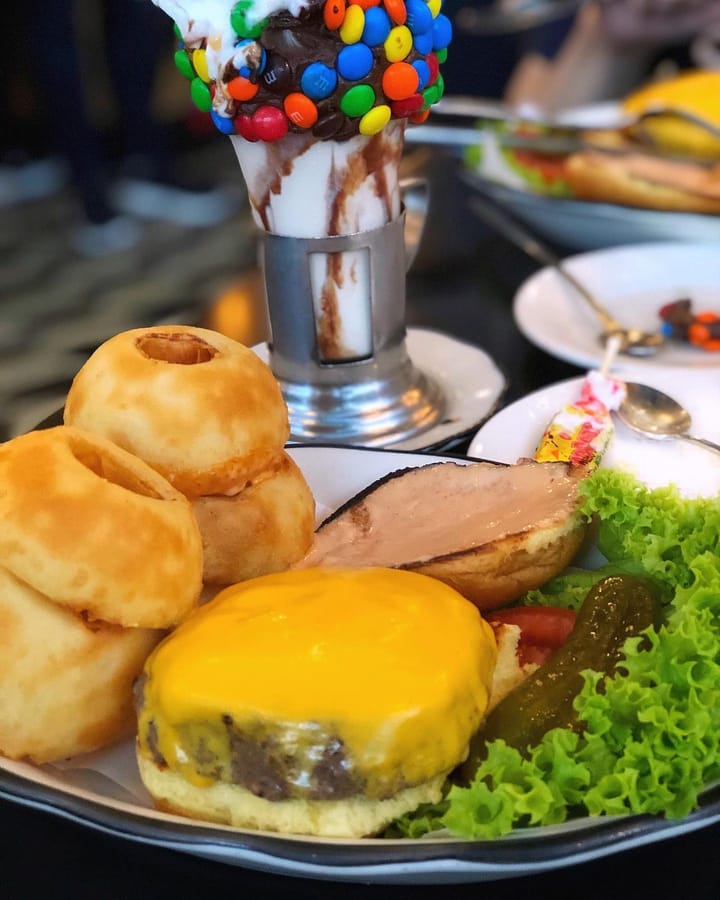 The All American Burger 🍔