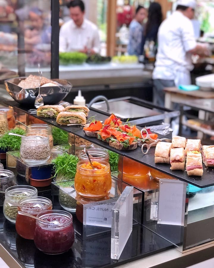 (Ritz Carlton Lunch Buffet @ Colony