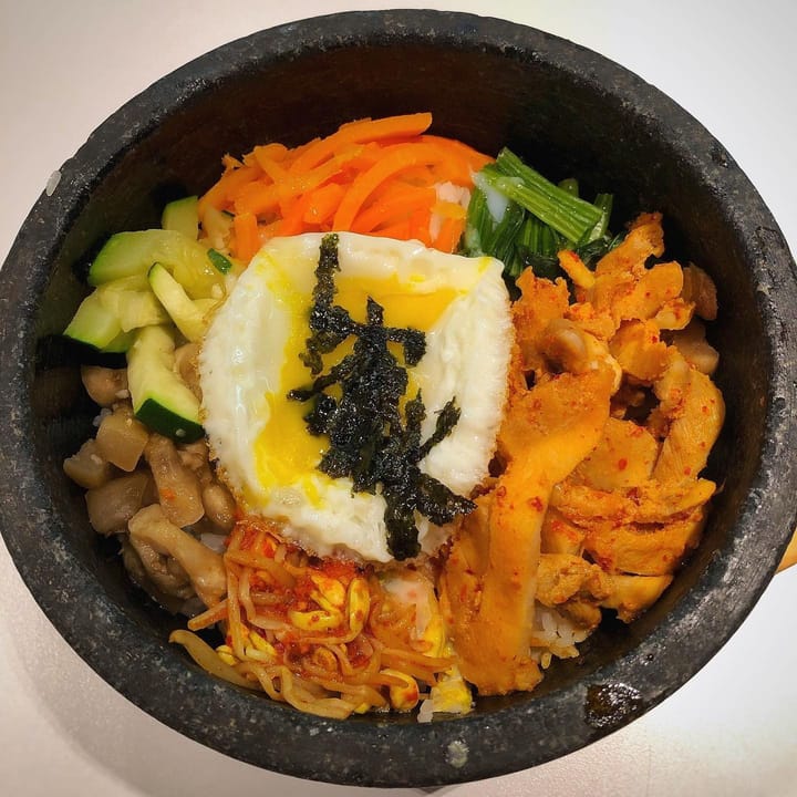 I like mixing the ingredients in bibimbap! Tastes so good when it’s