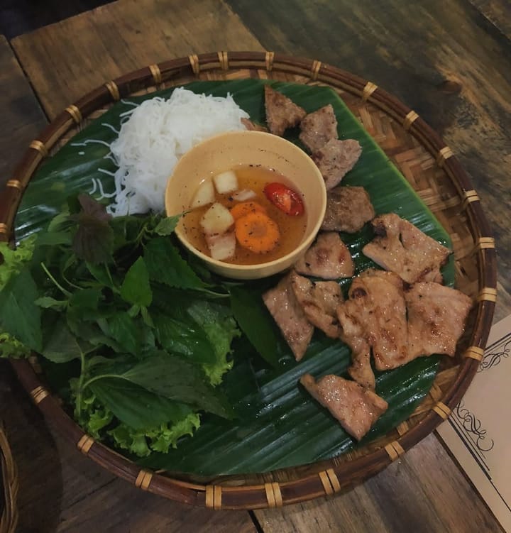 The Vietnamese pizza was pretty unique 😋