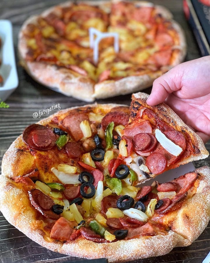 Pizza Hut — New San Francisco Sourdough Pizza